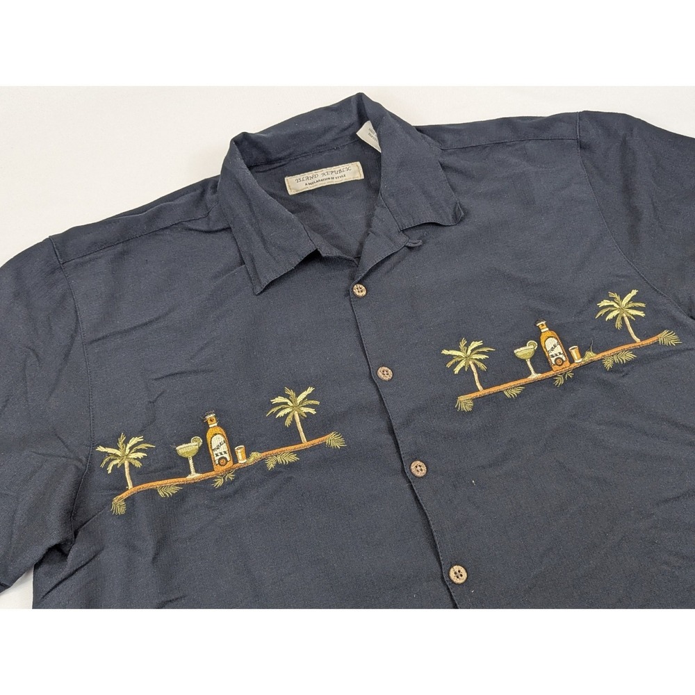 Island Republic Mens Large Shirt Embroidered‎ Drinks Palms Black Beach Vacation - Picture 2 of 9